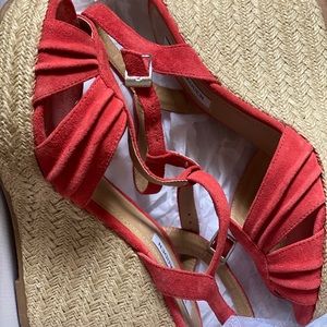 Wedge sandals